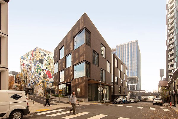 81b56e60-bc45-4ab6-9555-cb1df3ad5091 1354 N84 Edit