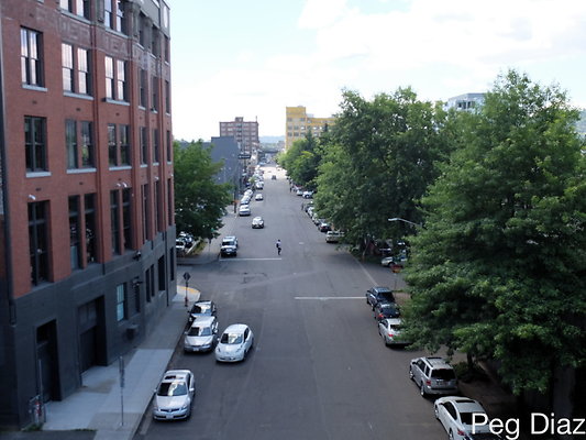 07 SE 3rd N of Burnside