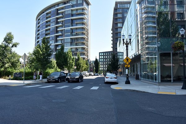 20 NW 11th And Overton