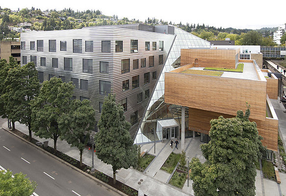 PSU Biz School SA 01 WEB - Portland State University School of Business' Karl Miller Center