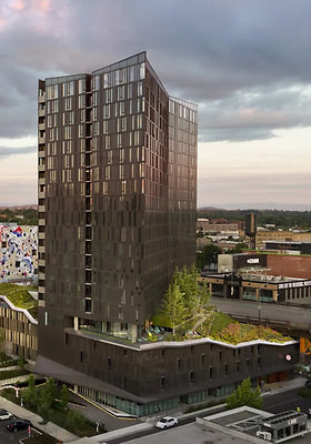 48cf90c4bc280543438cd754a87bcdadc17ff482 skylab yard 06