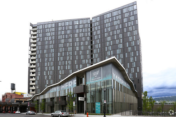 yard-portland-or-building-photox