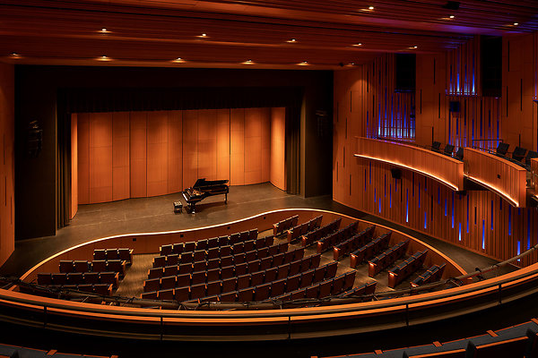 Patricia-Reser-Center-Arts-Theatre-Balcony-Opsis-Architecture-Bittermann