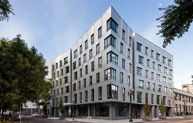 9-13-arthouse3 c587zj