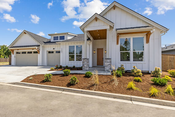 1207-NW-150th-St-007-GH-570x380