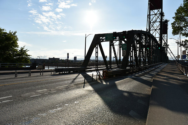 06 Hawthorne Bridge