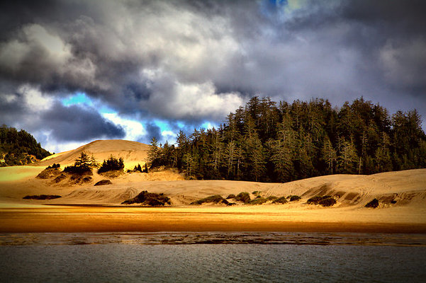 Oregon-dunes-national-recreation-area-beach-By-KennStilger47