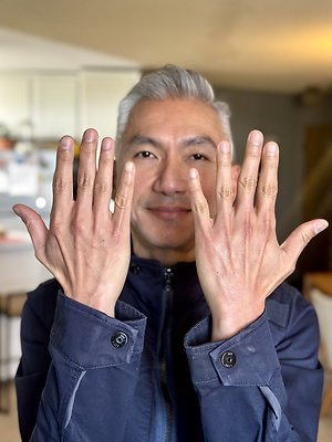 Hand model Oliver Udom 3