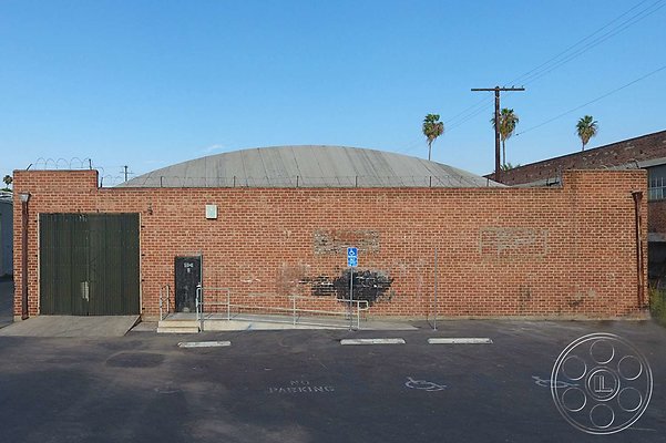 studio-1-50 studio-1-50