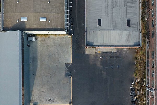 studio-1-48 studio-1-48