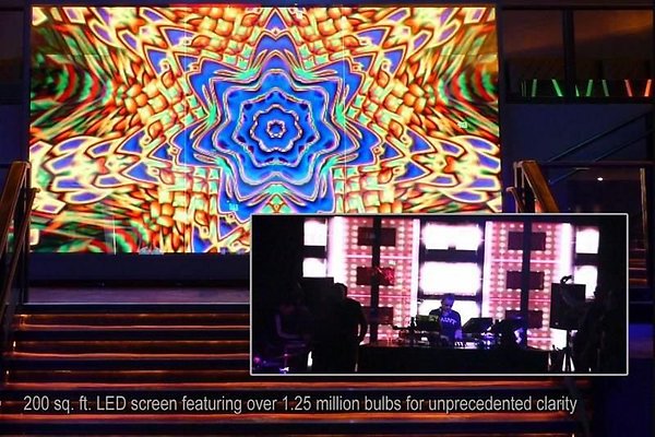 UNIVERSAL-8285-LA-11