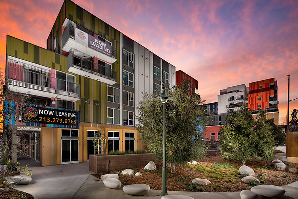 ReelEstatePartners mfa40-dtla-04 ReelEstatePartners mfa40-dtla-04