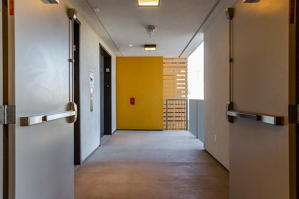 LAPLAZA-54 0 LAPLAZA-54 0