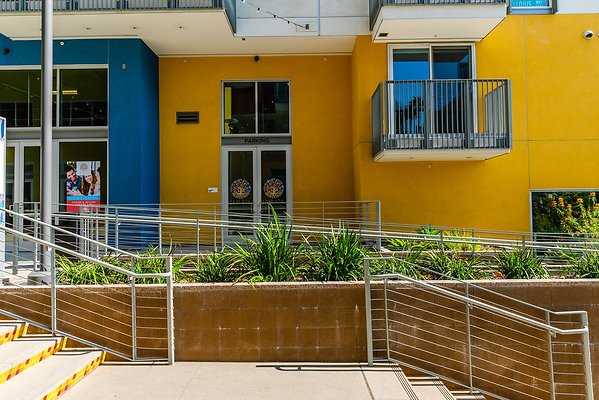 LAPLAZA-10 1 LAPLAZA-10 1