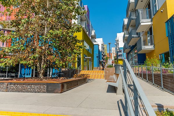 LAPLAZA-5 2 LAPLAZA-5 2