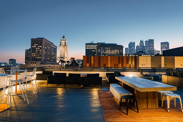 LAPLAZA-NIGHT-6 0 LAPLAZA-NIGHT-6 0