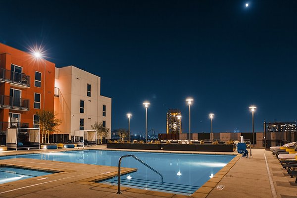 LAPLAZA-NIGHT-9 0 LAPLAZA-NIGHT-9 0