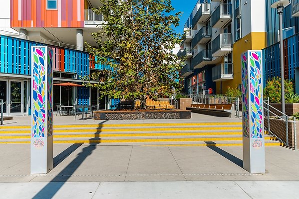 LAPLAZA-4 2 LAPLAZA-4 2