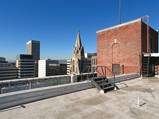 29 Image Apartment 13 29 Image Apartment 13