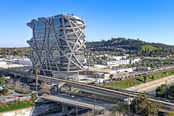 5790BldExt0003 5790BldExt0003