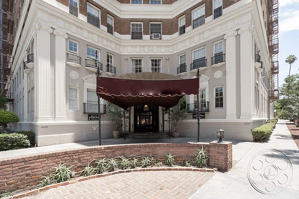 apartment-13-1 apartment-13-1