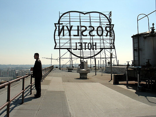 05 Rosslyn Hotel 05 Rosslyn Hotel