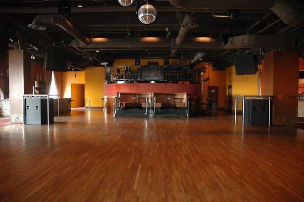 34 UN 7070 LA 34 UN 7070 LA