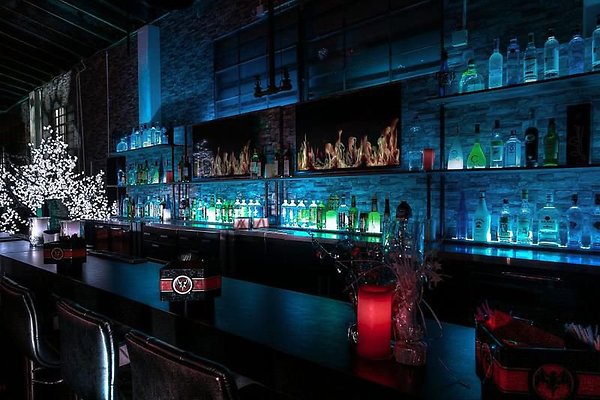 UNIVERSAL-A177-HTHORN-1 UNIVERSAL-A177-HTHORN-1