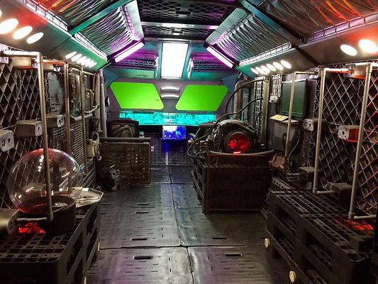 UNIVERSAL-A177-HTHORN-21 UNIVERSAL-A177-HTHORN-21