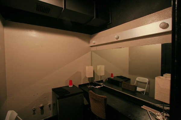 Dressing Room 0050 1 Dressing Room 0050 1