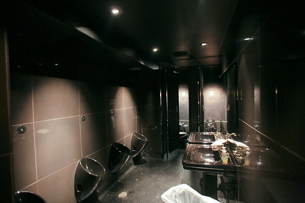 Mens Room1-1 1 Mens Room1-1 1