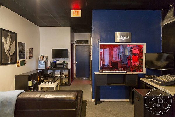 club-28-29 club-28-29