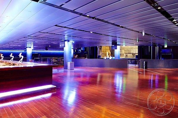 club-15-10 club-15-10