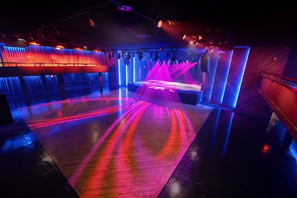 RENEE1028-23 RENEE1028-23