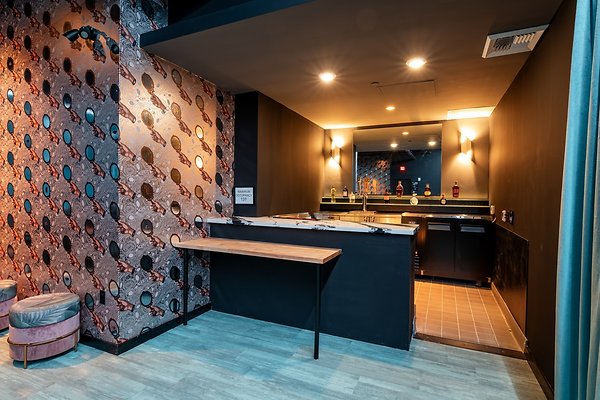 RENEE1028-15 RENEE1028-15