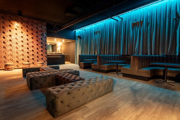 RENEE1028-13 RENEE1028-13