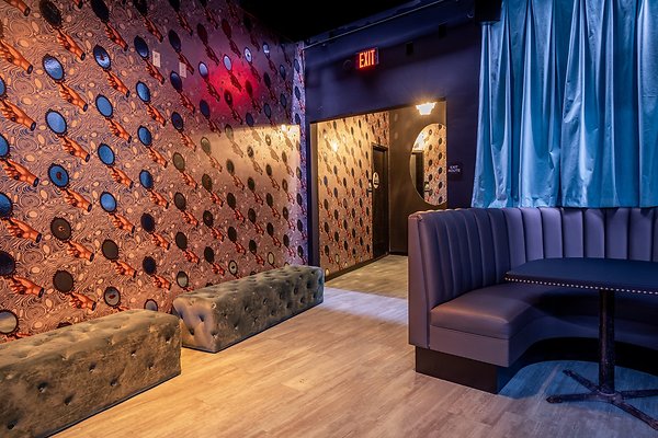 RENEE1028-18 RENEE1028-18