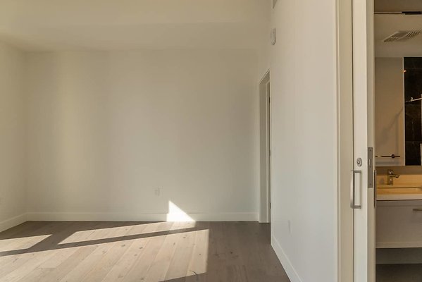 RENEE999-14 RENEE999-14