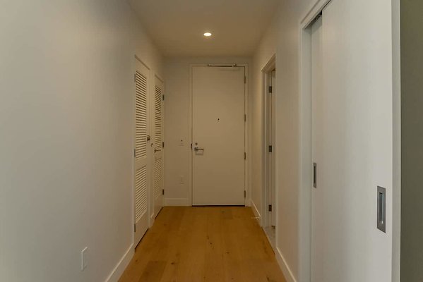 RENEE999-28 RENEE999-28