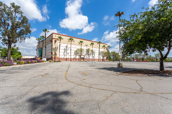 6100-WoodlandHills-00264 6100-WoodlandHills-00264