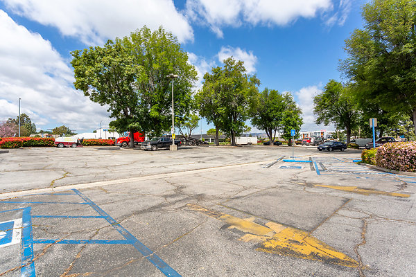 6100-WoodlandHills-00278 6100-WoodlandHills-00278