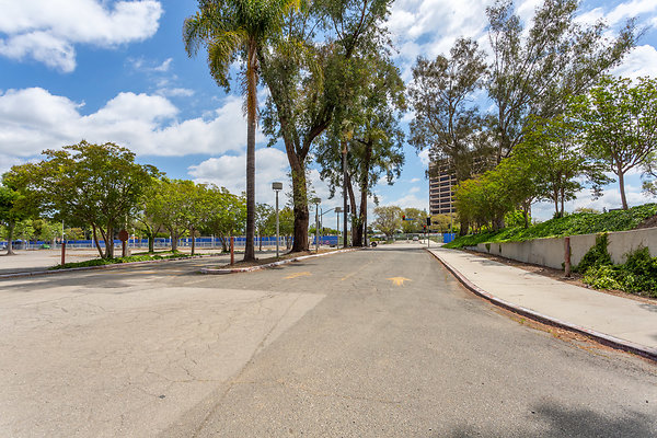 6100-WoodlandHills-00261 6100-WoodlandHills-00261