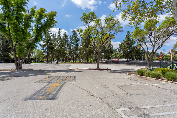 6100-WoodlandHills-00274 6100-WoodlandHills-00274