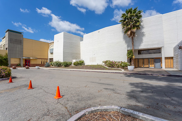 6100-WoodlandHills-00254 6100-WoodlandHills-00254