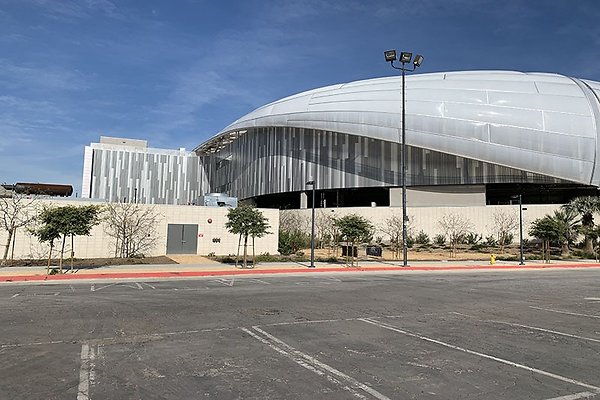 IMG 4049 x IMG 4049 x