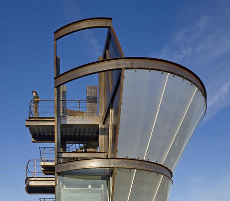 28 Samitaur Tower 28 Samitaur Tower