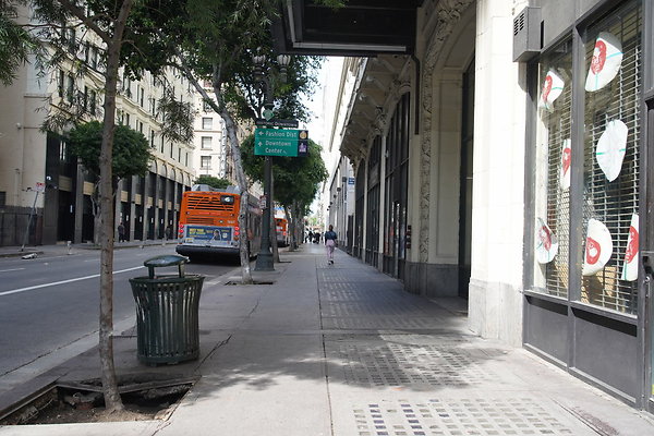 DTLA-20250315-037 DTLA-20250315-037