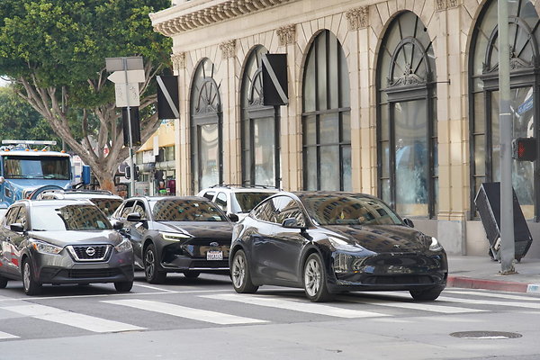 DTLA-20250315-184 DTLA-20250315-184