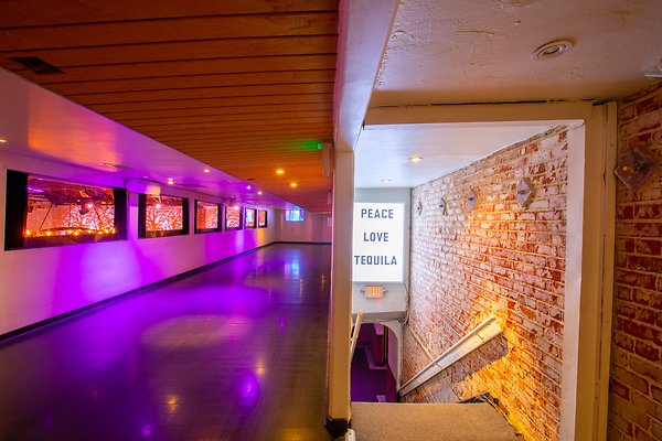 UNIVERSAL-7701-LA-23 UNIVERSAL-7701-LA-23