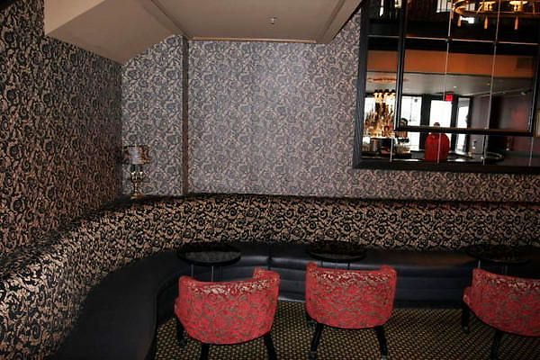 UNIVERSAL-4218-LA-23 UNIVERSAL-4218-LA-23